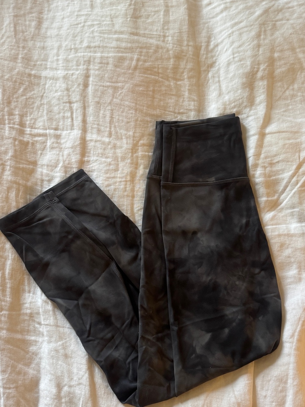 Lululemon Wunder Train Leggings 25”